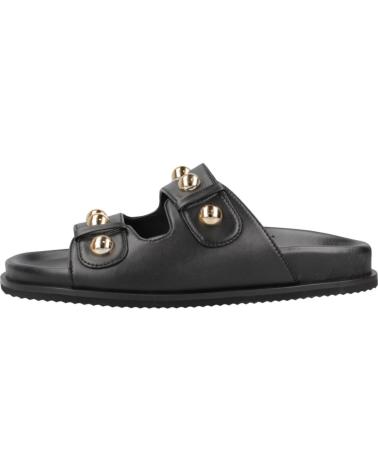 GIOSEPPO SANDALIAS GIOSEPPO WRENTHAM 75075-P DE PIEL NEGRA CON TACHAS DECORATIVAS NEGRO