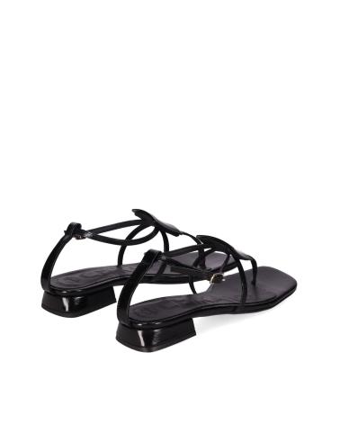CHIKA10 ST IMELDA 01 NEGRO-BLACK