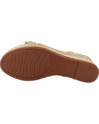 Sandalias ALMA EN PENA  de Mujer ALIAS MUJER MODELO V2551291 COLOR MARRON CLARO  SAND