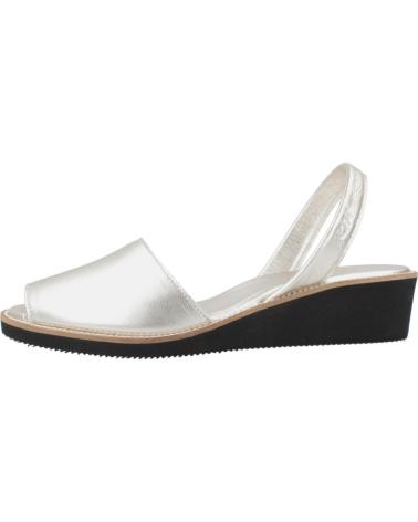 Sandalias RIA MENORCA  de Mujer SANDALIAS MUJER MODELO 22510R COLOR ORO  MTLRN