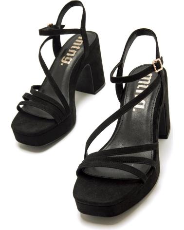 MTNG NAN MUSTANG EN COLOR PARA MUJER NEGRO