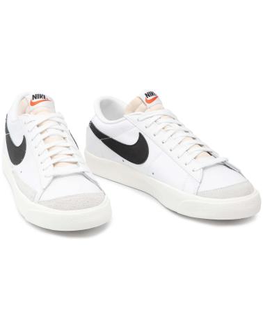 NIKE CALZADO MARCA MODELO BLAZER L BLANCO