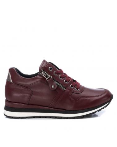 Zapatillas deporte XTI  de Mujer 140655  BURDEOS