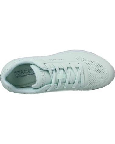 SKECHERS ZAPATILLAS MUJER MODELO UNO-FROSTY KICKS COLOR VERDE MNT