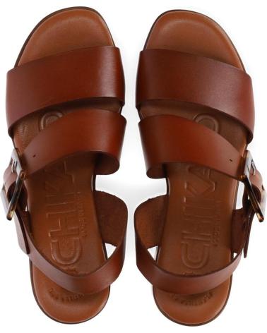 CHIKA10 GOTICA 08M CUERO-TAN