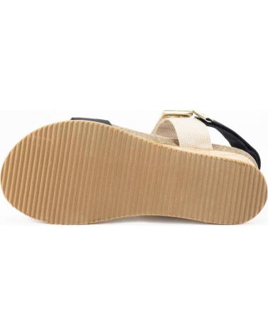 KESLEM SANDALIA DEPORTIVA CON CUNA EN COLOR NEGRO