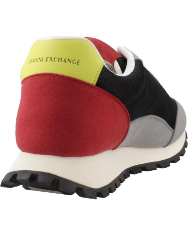 BASKETS ARMANI EXCHANGE XUX263 XV942 NOIR U701 U701
