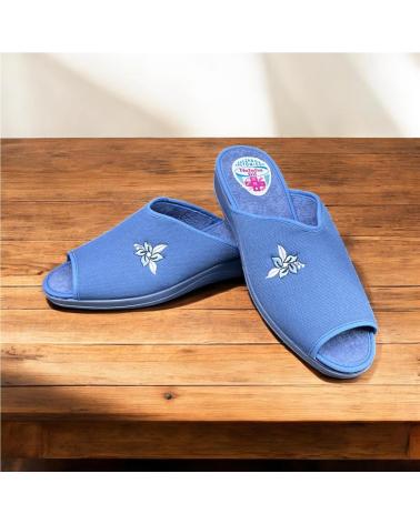 CALZADOMANIA ZAPATILLA FLOR BORDADA AZUL