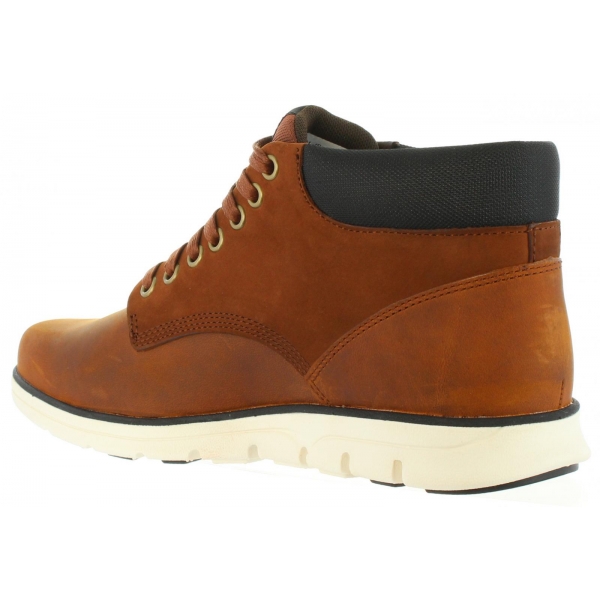 Botas De Hombre TIMBERLAND A13EE BRADSTREET CHUKKA LEATHER BROWN