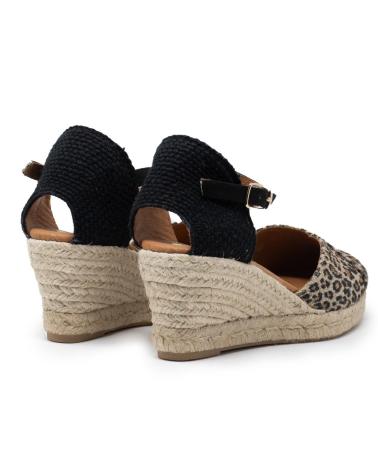 TINA KIZ ALPARGATAS DE CUÑA TINA KIZ CON ESTAMPADO DE LEOPARDO CAMEL