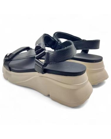 SANDALO CON ZEPPA TIMBOS 131462 / 190RL 5Q21 NERO KAKI MARRóN