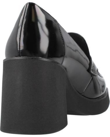 ZAPATOS TAMARIS 24410 NEGRO CHAROL CON TACÓN BLOQUE BLACK