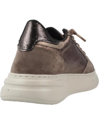 SAPATILHAS CETTI C-1401 C1401SRA EM CAMURÇA CASTANHO AÇO COM ATACADORES ELÁSTICOS E ACABAMENTO METALIZADO ACERO