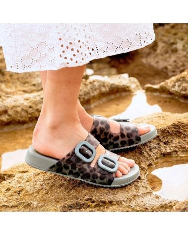 SANDALI IGOR STAMPA LEOPARDATA CON DOPPIA FIBBIA VERDE