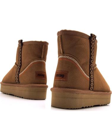 BOTAS CORTAS MTNG 49357 MARRÓN CON DETALLE TRENZADO LATERAL MARRóN