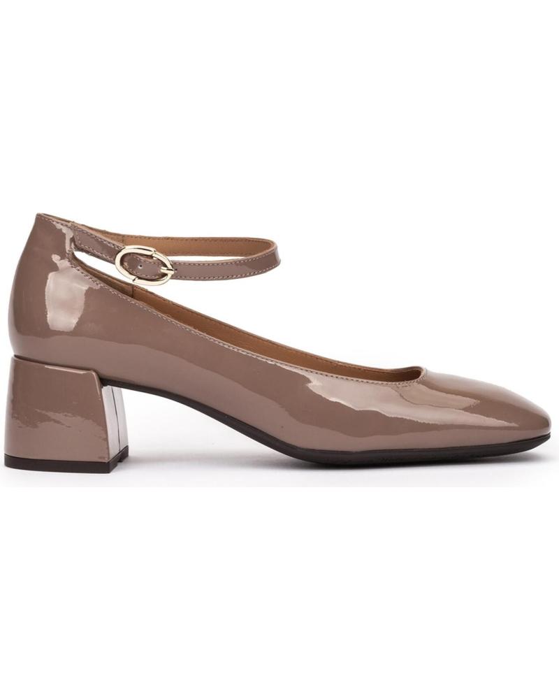 ESCARPIN PEDRO MIRALLES 28302 TAUPE VARIOS COLORES