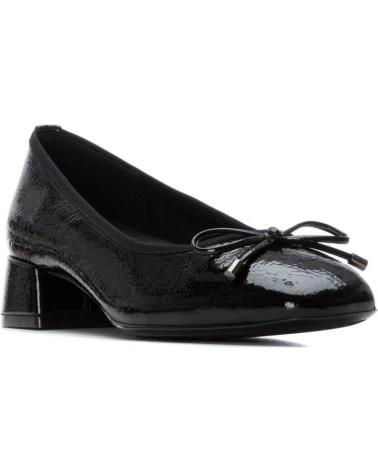 ZAPATOS DE SALÓN XTI 144242 NEGROS CON LAZO Y TACÓN BLOQUE NEGRO