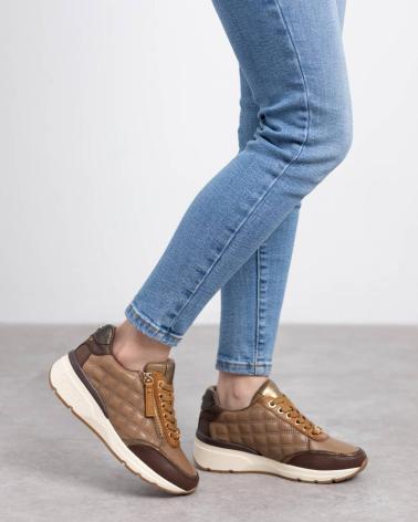 CARMELA 161954 BROWN CASUAL SNEAKERS WITH DECORATIVE ZIPPER MARRON