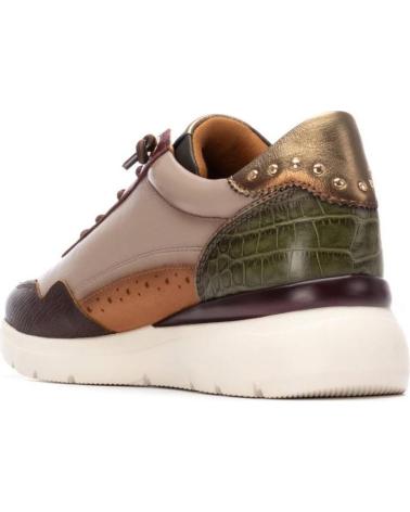 CARMELA 162430 BURGUNDY CASUAL SNEAKERS WITH MULTITONE DETAILS BURDEOS