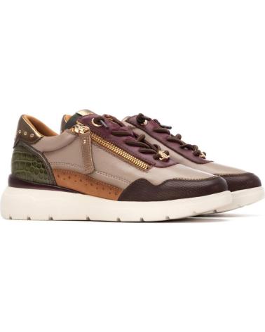 CARMELA 162430 BURGUNDY CASUAL SNEAKERS WITH MULTITONE DETAILS BURDEOS