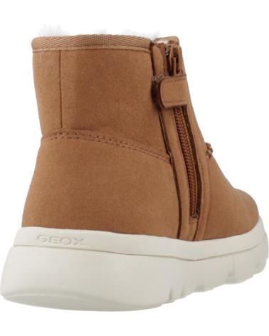 BOTAS GEOX J WILLABOOM J56NCA 000AU C6627 COLOR WHISKY C6627 WHISKY