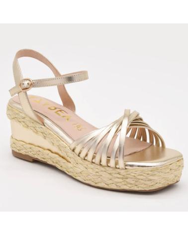 SANDALIAS DE CUÑA AZAREY MD494J669 METALIZADAS DORADAS CON ESPARTO GRIS