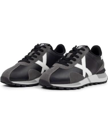 MUNICH - ZAPATILLAS NEGRAS PARA HOMBRE - SAPPORO 196