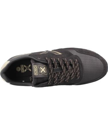 MUNICH DASH PREMIUM 270 DEPORTIVAS NEGRO Y BEIGE REF. 4150270 270 GRIS