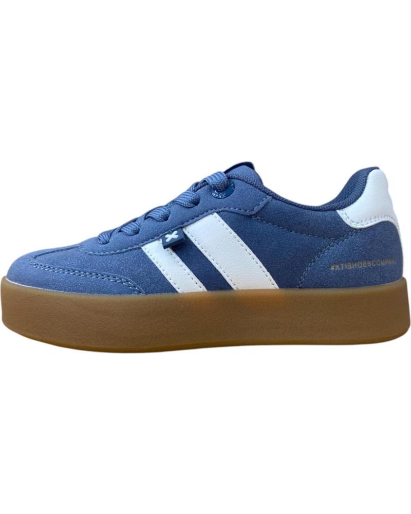 SNEAKER XTI 151360 AZUL CON BANDAS BLANCAS Y SUELA CARAMELO AZUL
