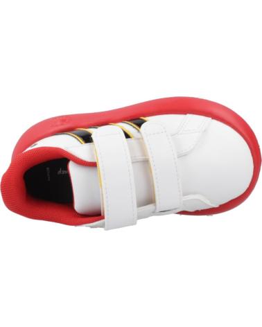 SAPATILHAS ADIDAS GRAND COURT 2.0 CF I MICKEY DISNEY BRANCAS COM DETALHES VERMELHOS E PRETOS BLANCO