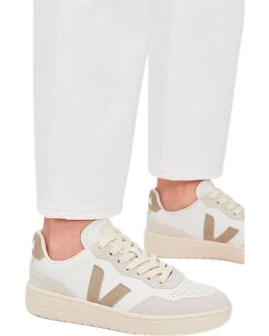 ZAPATILLAS VEJA V-90 BEIGE NATURAL | CALZADO CASUAL SOSTENIBLE VARIOS COLORES