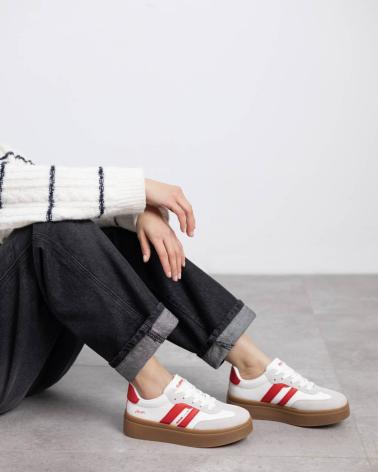 REFRESH ZAPATILLAS PLATAFORMA 173053 ROJAS CON SUELA GOMA ROJO