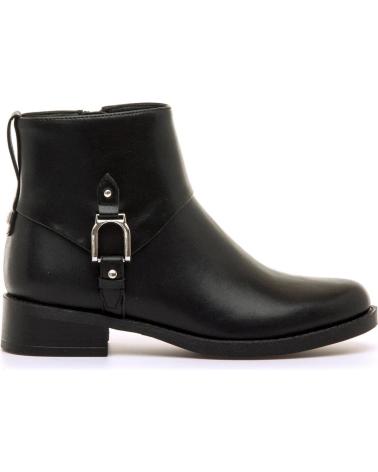 BOTA CHELSEA MARIA MARE 63611 NEGRA CON HEBILLA DECORATIVA NEGRO