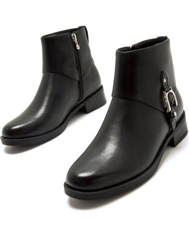 BOTA CHELSEA MARIA MARE 63611 NEGRA CON HEBILLA DECORATIVA NEGRO
