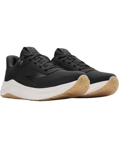 UNDER ARMOUR AURORA 3 PRETAS 6000760-001 NAN