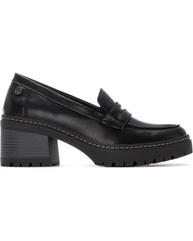 MOCASSINS XTI 144457 NOIRS AVEC TALON ET SEMELLE CRANTÉE NEGRO