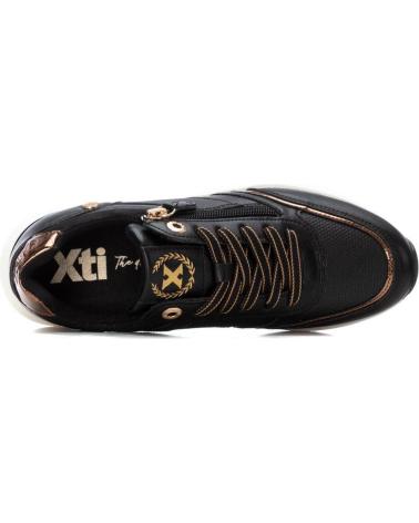 XTI 144183 TÊNIS URBANOS PRETOS COM DETALHES DOURADOS NEGRO