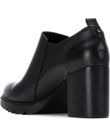 XTI ANKLE BOOT 144301 BLACK WITH BLOCK HEEL AND ZIPPER NEGRO
