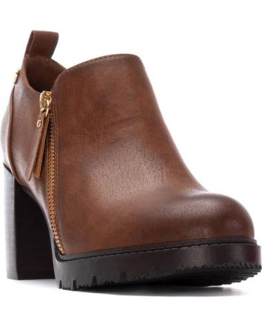 XTI 144301 CAMEL ANKLE BOOT WITH BLOCK HEEL AND ZIPPER CAMEL