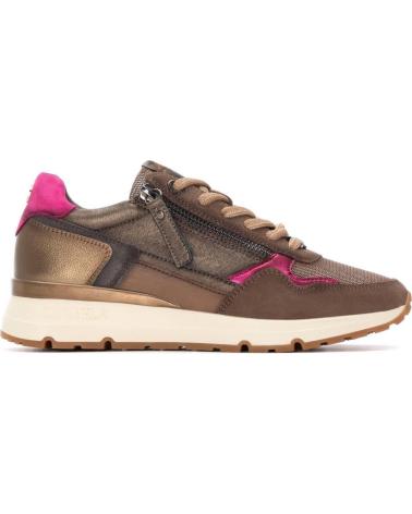 CARMELA 162517 BRONZE SNEAKERS WITH FUCHSIA DETAILS BRONCE
