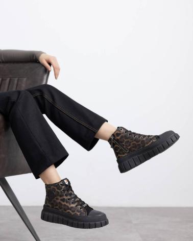 REFRESH 173076 - BOTÍN PLATAFORMA ESTAMPADO LEOPARDO CAMEL