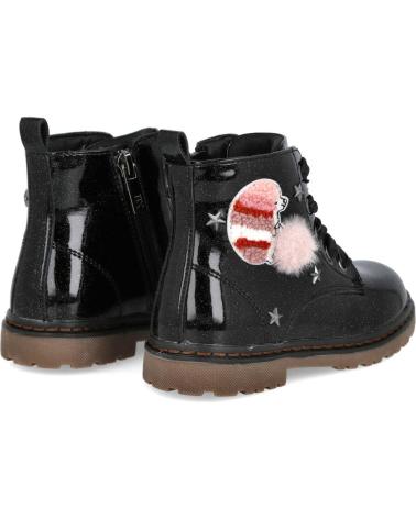 XTI BOOT 151385 BLACK PATENT WITH ORNAMENTS NEGRO