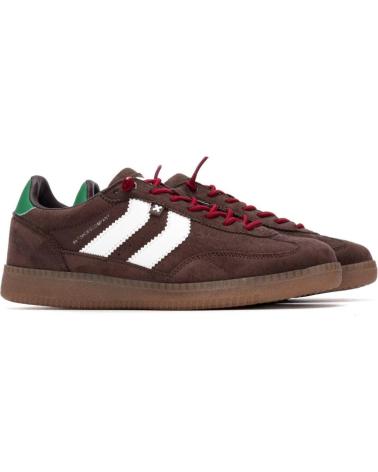 XTI CASUAL SNEAKERS 14416903 BROWN WITH WHITE STRIPES AND GREEN DETAIL MARRóN