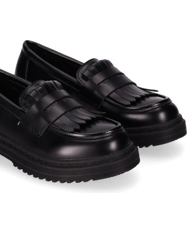 CHIKA10 HOLANDA 25 - MOCASINES NEGROS CON BORLAS NEGRO-BLACK