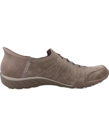 SKECHERS BREATHE-EASY HOME SLIP-INS BEIGE OSCURO DKTP DKTP