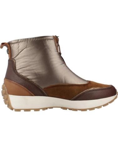 Botines De Mujer CARMELA BOTIN CREMALLERA CENTRAL DE  CAMEL