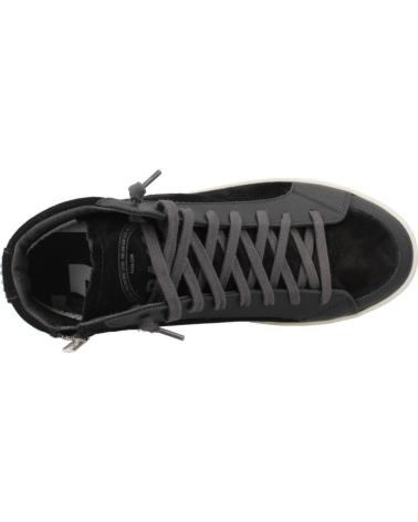 P448 ZAPATILLAS SKATEW NEGRAS CON TACHUELAS Y CREMALLERA LATERAL BLKST