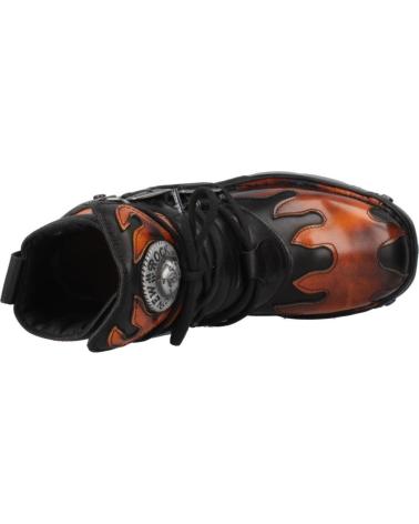 NEW ROCK ANKLE BOOTS SCHWARZ MIT FLAMMEN UND SCHNALLEN NEGRFGO