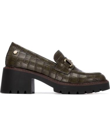 CARMELA 162566 KHAKI LOAFER WITH GOLD CHAIN AND TRACK SOLE KAKI