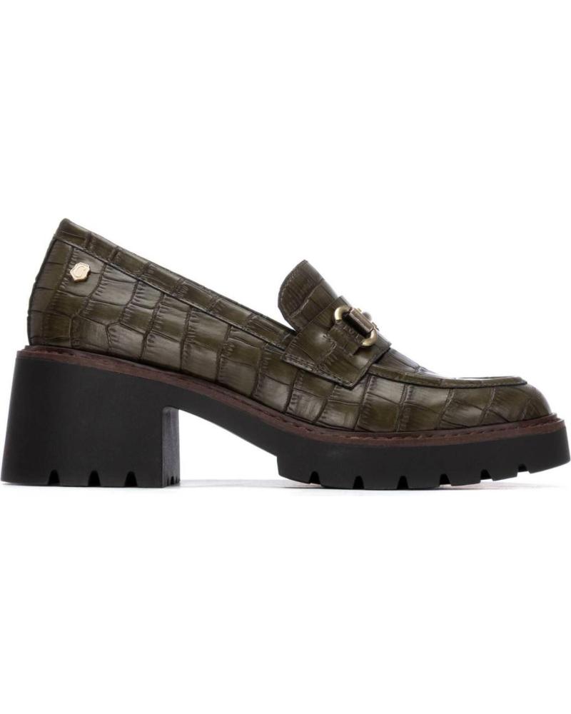 CARMELA 162566 KHAKI LOAFER WITH GOLD CHAIN AND TRACK SOLE KAKI